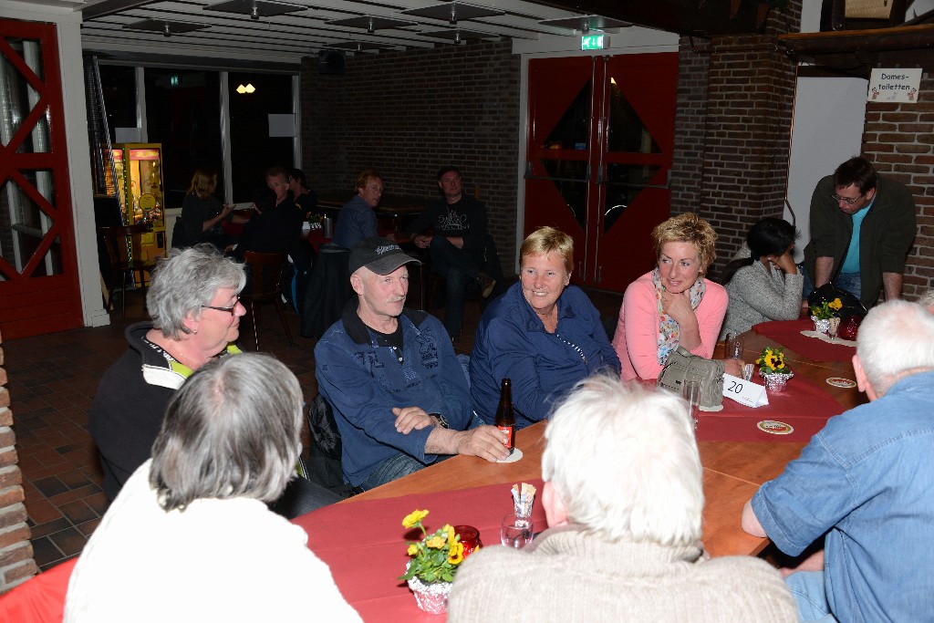 ../Images/Voorjaarsmeeting 2015 VW Bus club 082.jpg